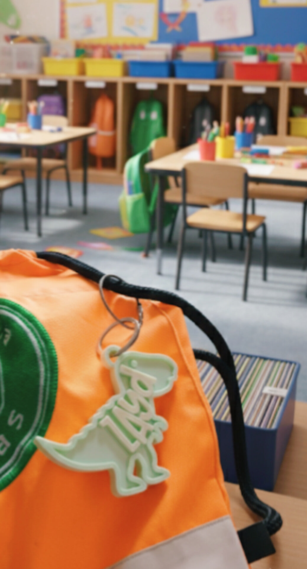 Dino Buddy - The backpack tag