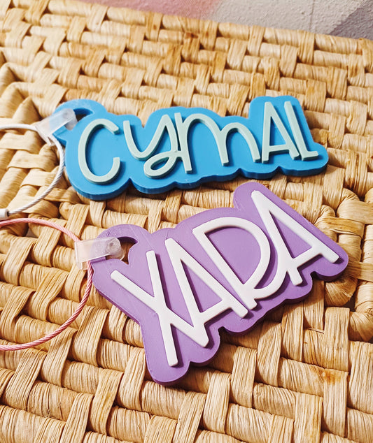 Colorflip - the backpack tag